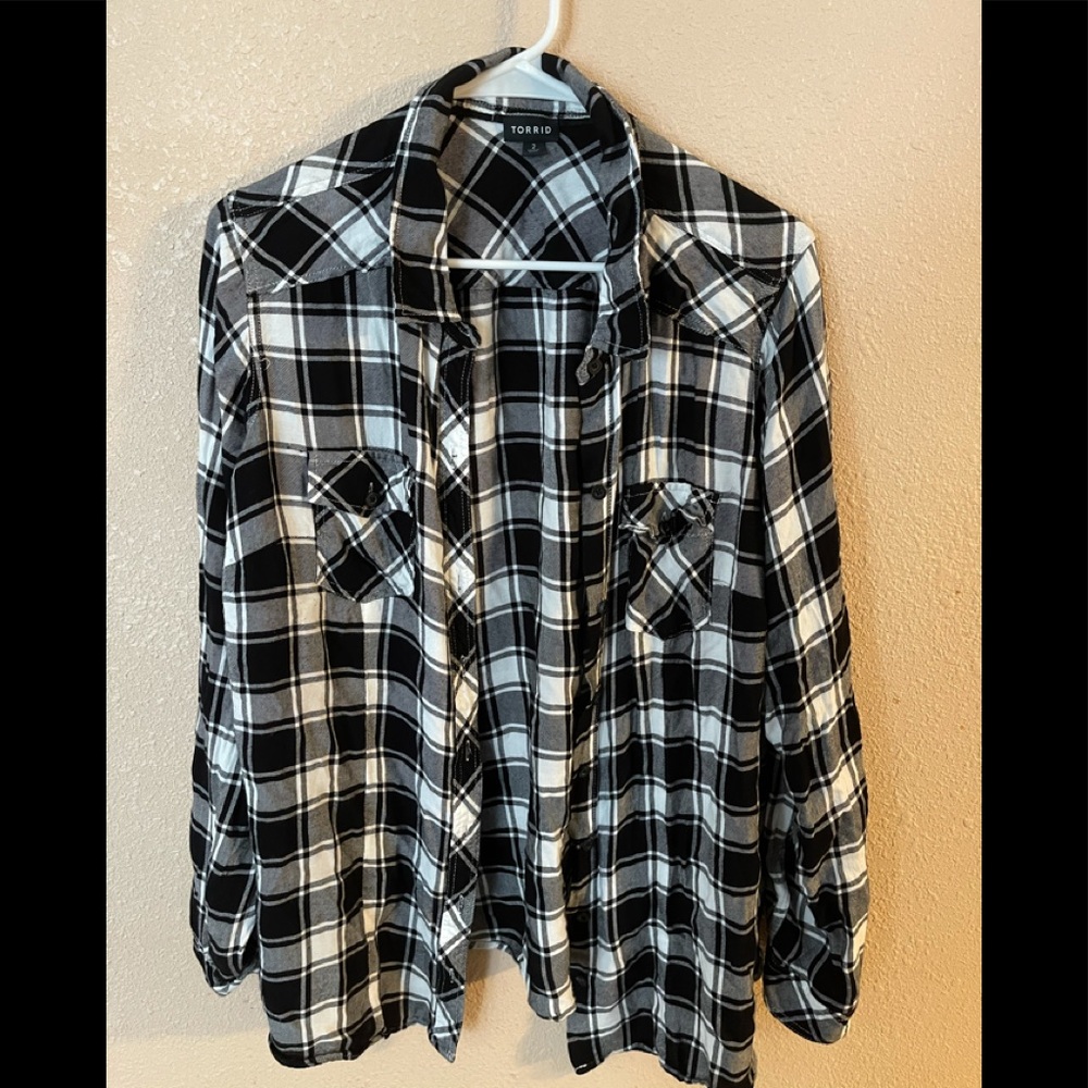 TORRID Black and White Flannel